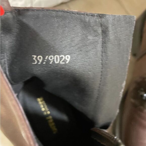 Free People floral Embellished  boots size EU39 US 9
NW out box
Shaft 7” - Picture 7 of 11